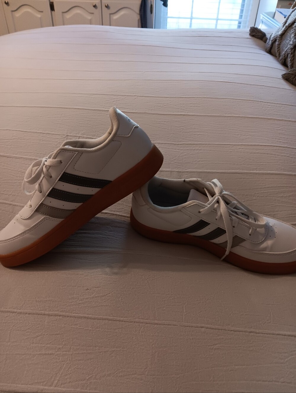 NWT New Addidas Grey Striped Sneakers FIRM $30.00 size 8, Tags Inside